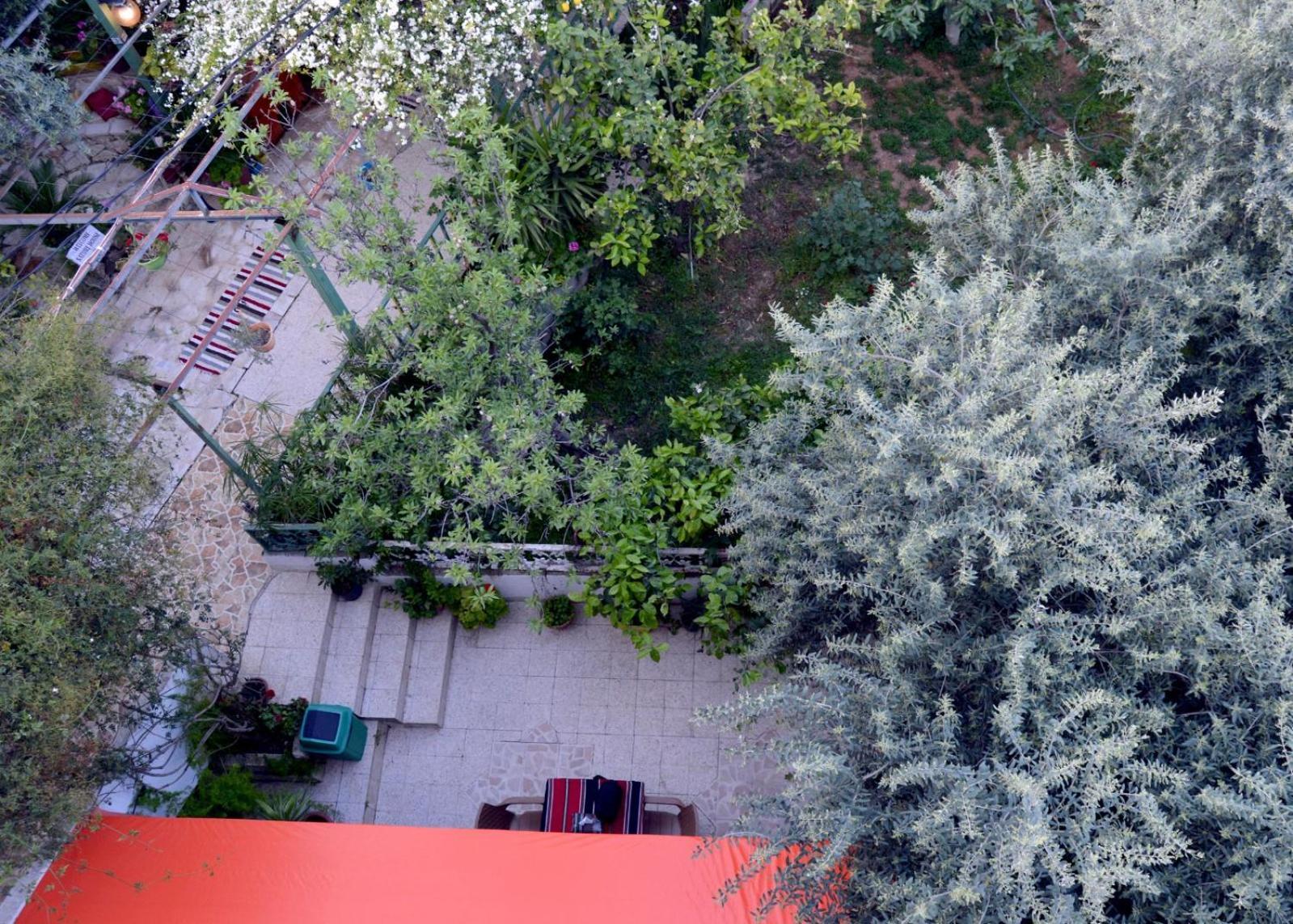 ג'אראש بيت الطبيعة Nature House מראה חיצוני תמונה